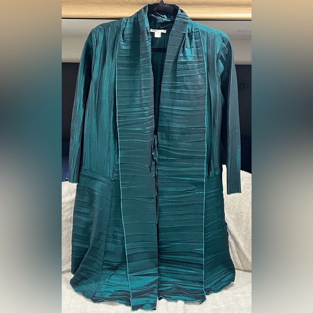 Puli Teal Pleated Women's Top
